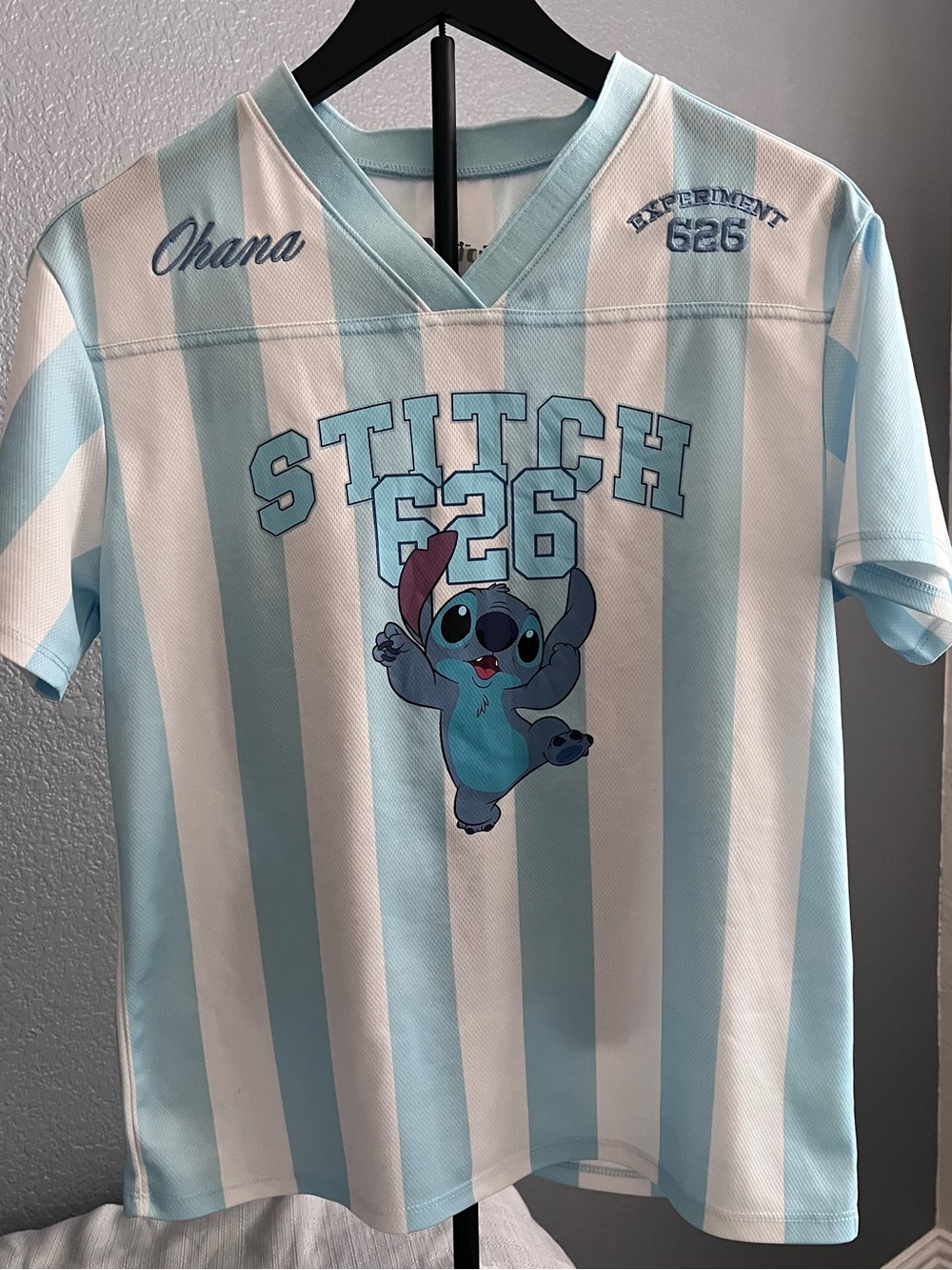 Disney Stitch 626 Light Blue & White womens Jersey